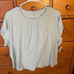 NWT Set of Old Navy active shirts – size XL